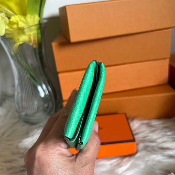 Card Wallet - Picture 6 of 7